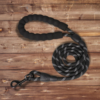 dog leash black